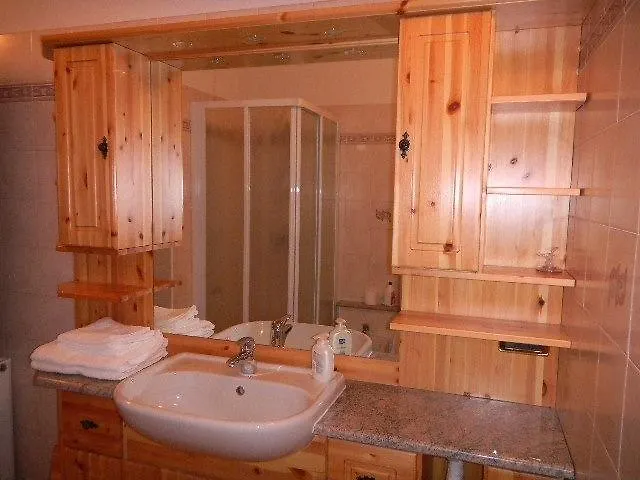 Bianzone Appartamenti In Villa Isabella 0*,