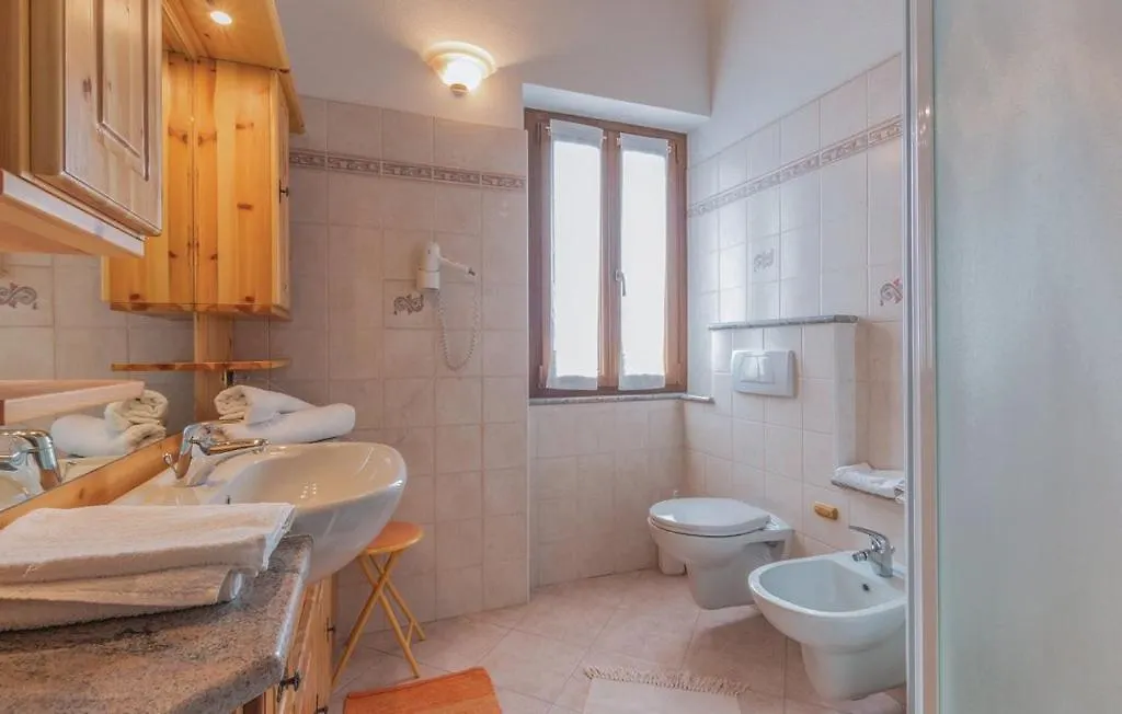 דירה Bianzone Appartamenti In Villa Isabella איטליה