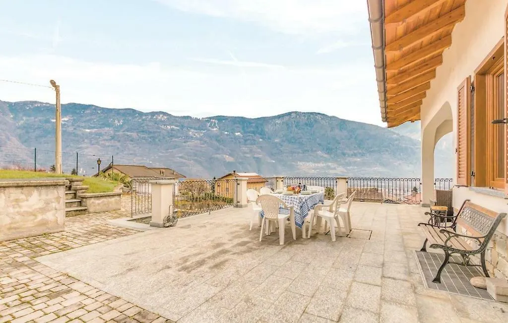 Bianzone Appartamenti In Villa Isabella דירה
